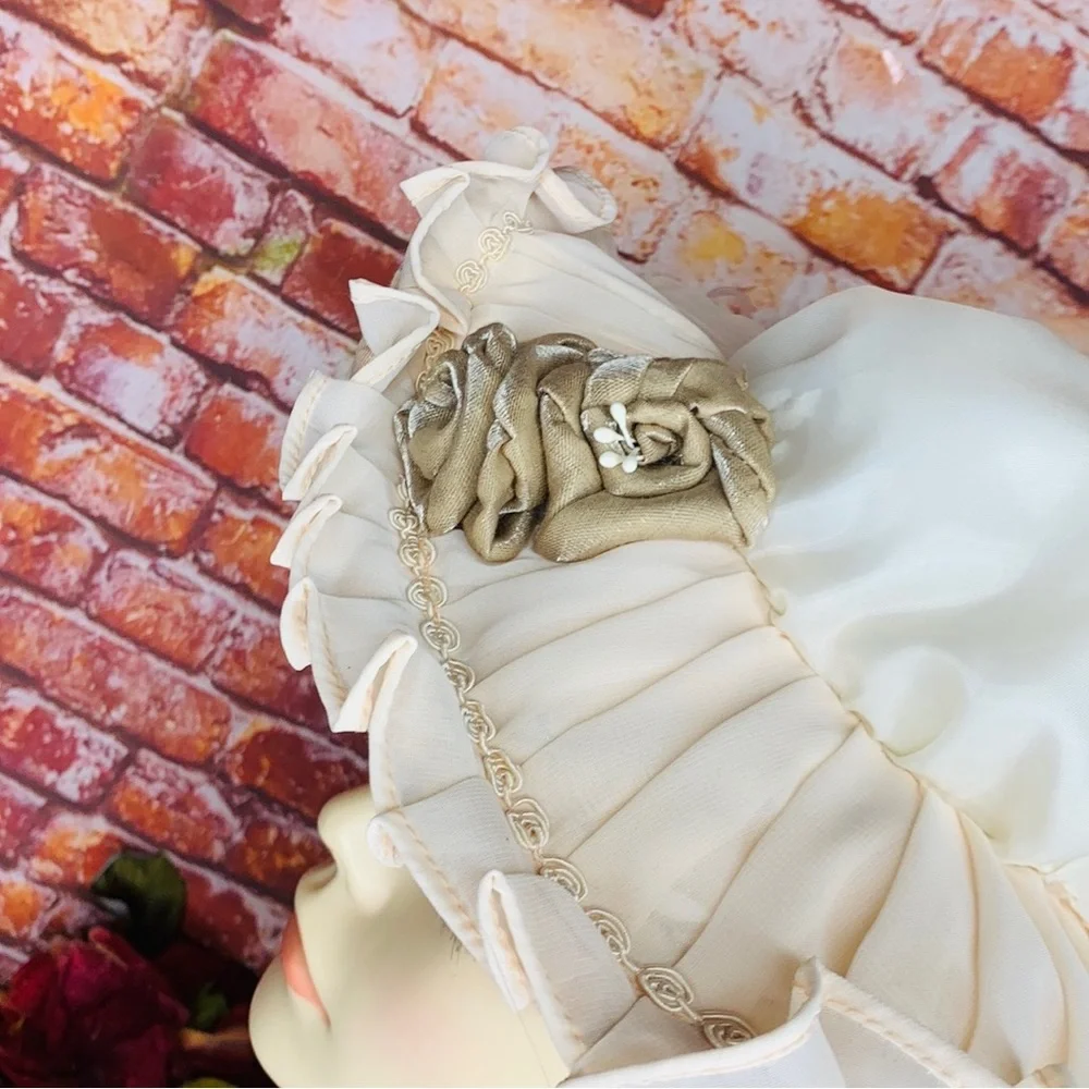 Vintage Handmade Pink and Cream Cottage Core Bonnet